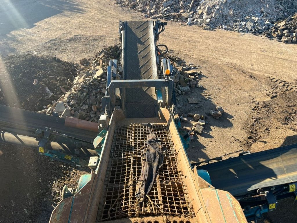 Powerscreen Warrior 1200 Track Screen - USC Equipment